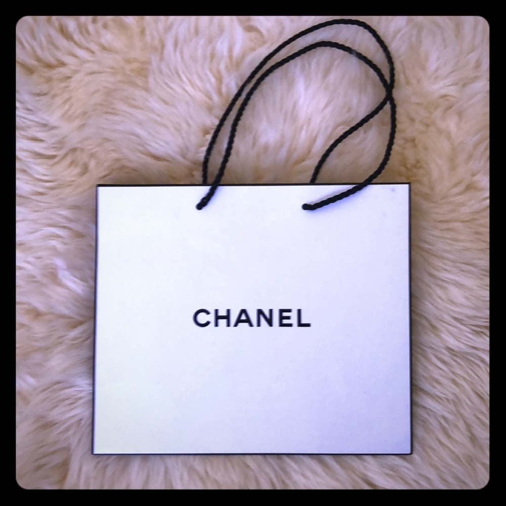 Chanel paper bag